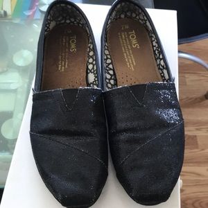 Toms shoes
